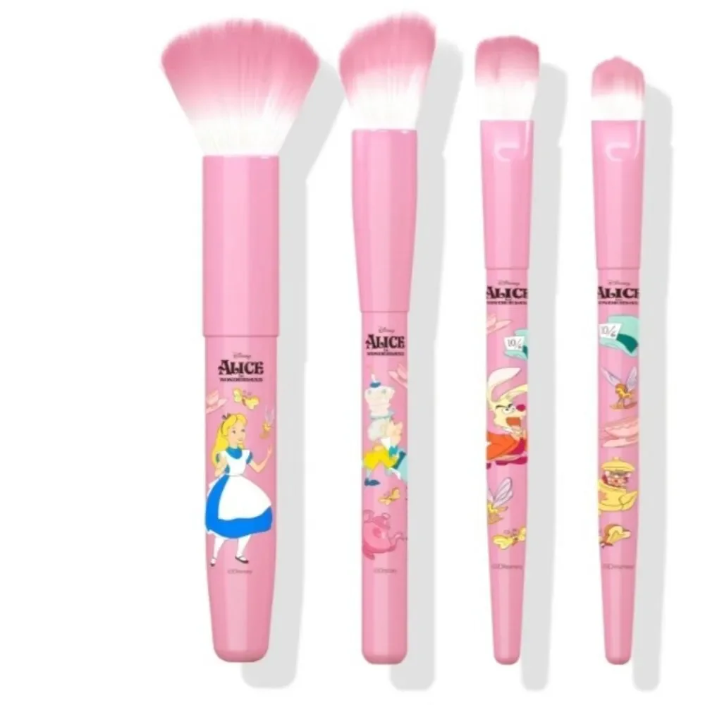 Wet-N-Wild X Alice‎ In Wonderland Mad Tea Party 4-Piece Brush Set